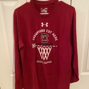 Under Armour USC Gamecocks WBB shirt